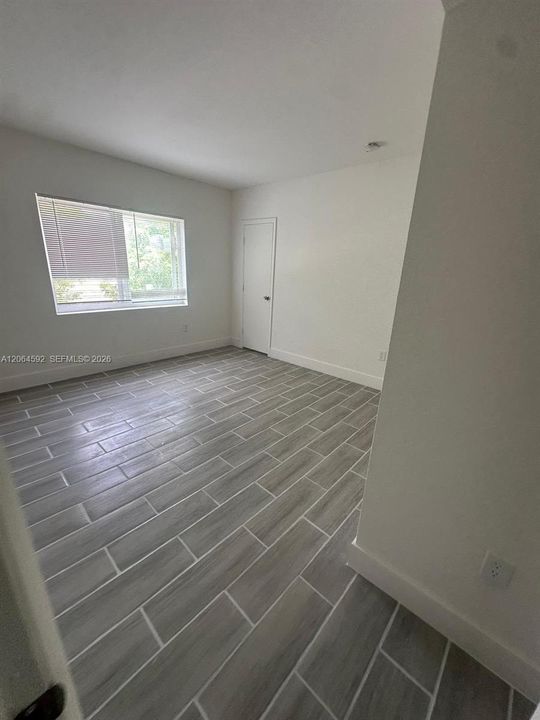 For Sale: $250,000 (3 beds, 2 baths, 1150 Square Feet)