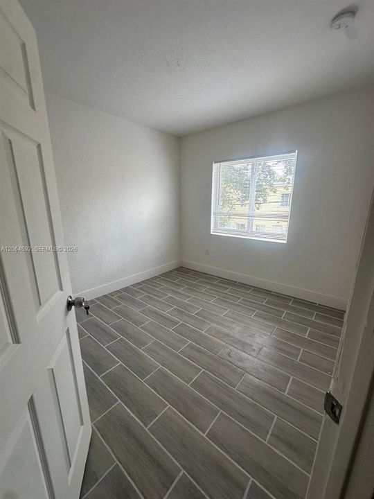 For Sale: $250,000 (3 beds, 2 baths, 1150 Square Feet)