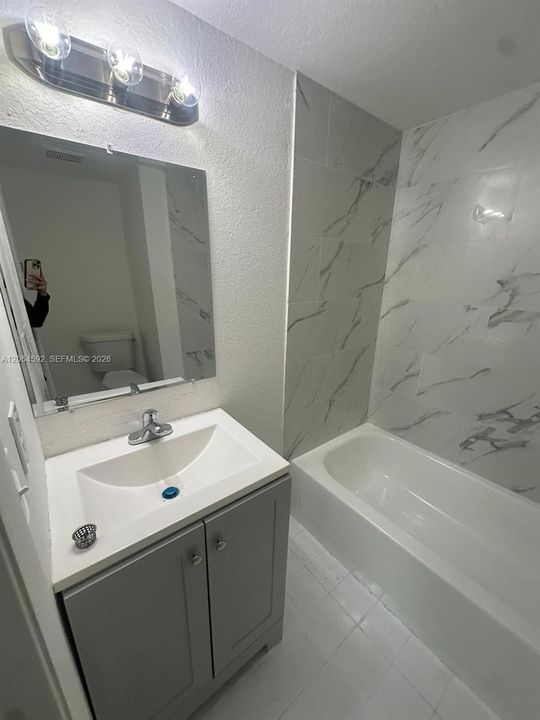 For Sale: $250,000 (3 beds, 2 baths, 1150 Square Feet)
