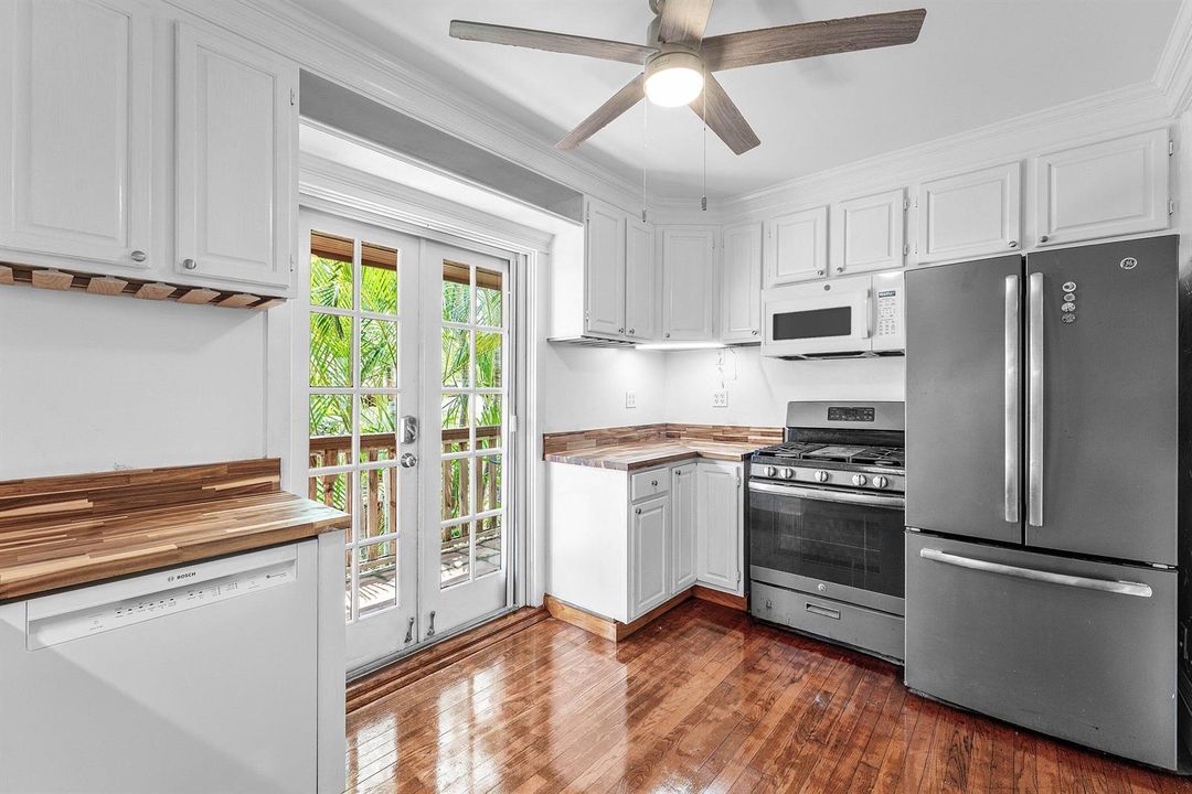 017-232AustralianAvenue-3-PalmBeach-FL-3