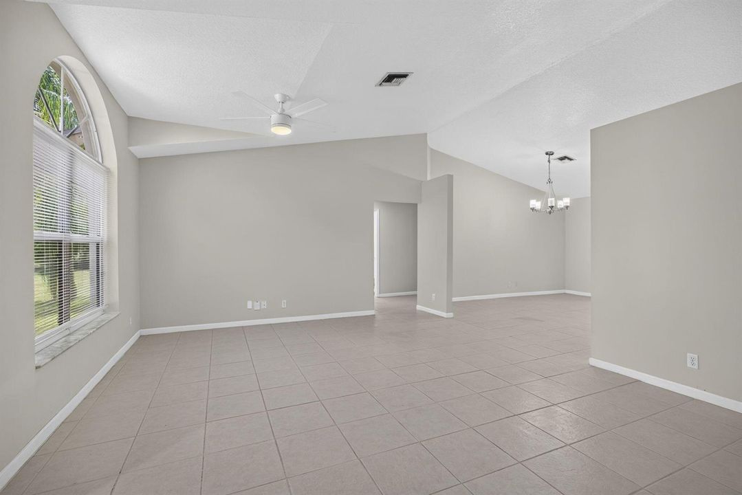 11-web-or-mls-BS1A8053