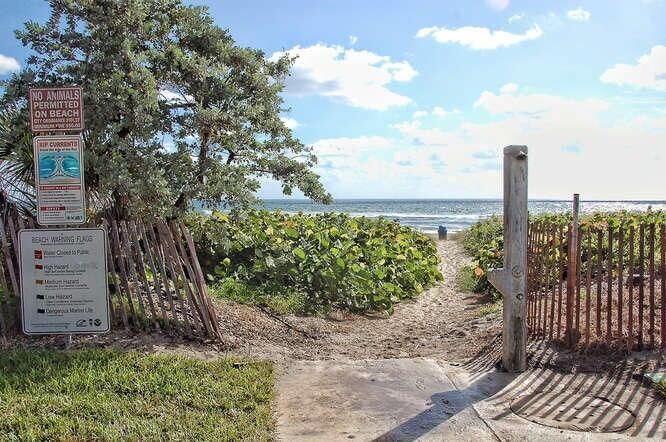 Delray Beach entrance