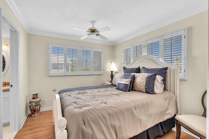 Guest Room 1