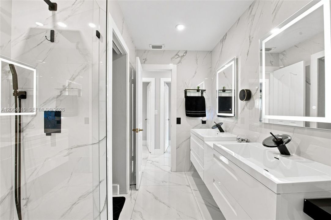 For Rent: $5,300 (4 beds, 2 baths, 2230 Square Feet)