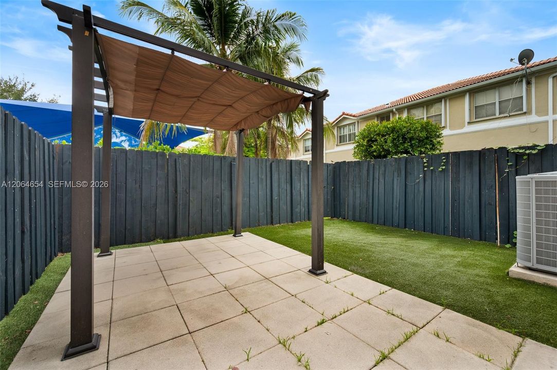 Wonderful Outdoor Living Space