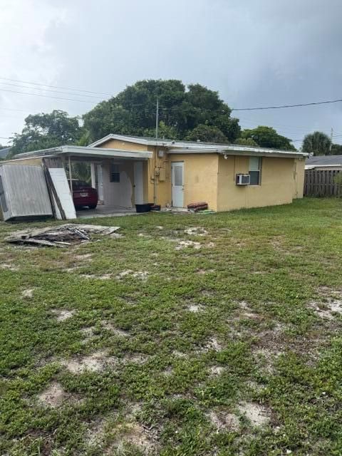 BACK OF THE HOUSE # 4