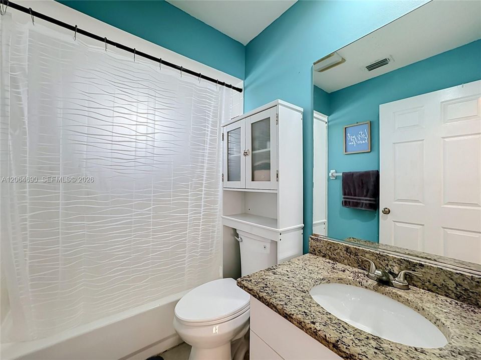 For Sale: $520,000 (3 beds, 2 baths, 1968 Square Feet)