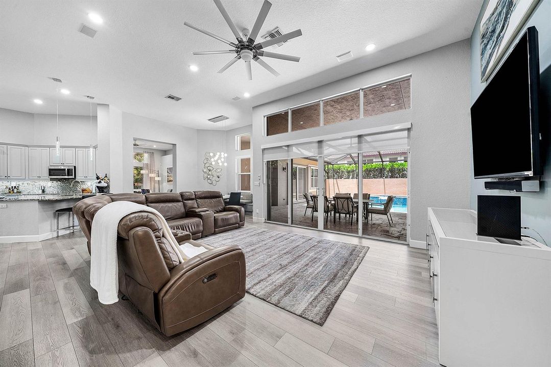 018-6152Northwest121stAvenue-CoralSpring