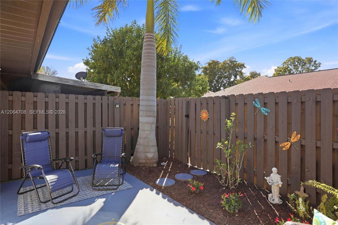 For Sale: $235,000 (2 beds, 1 baths, 0 Square Feet)