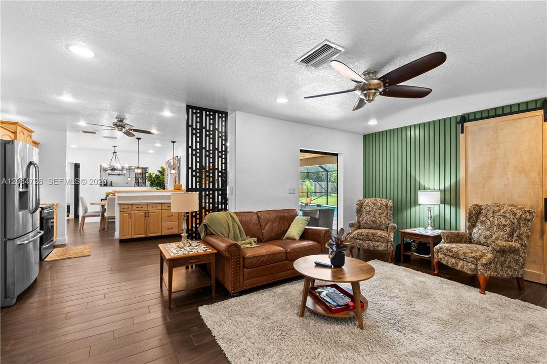 Active With Contract: $799,000 (4 beds, 2 baths, 2098 Square Feet)