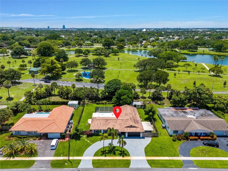 Active With Contract: $799,000 (4 beds, 2 baths, 2098 Square Feet)