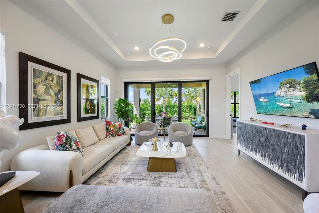 For Sale: $590,000 (3 beds, 2 baths, 1677 Square Feet)