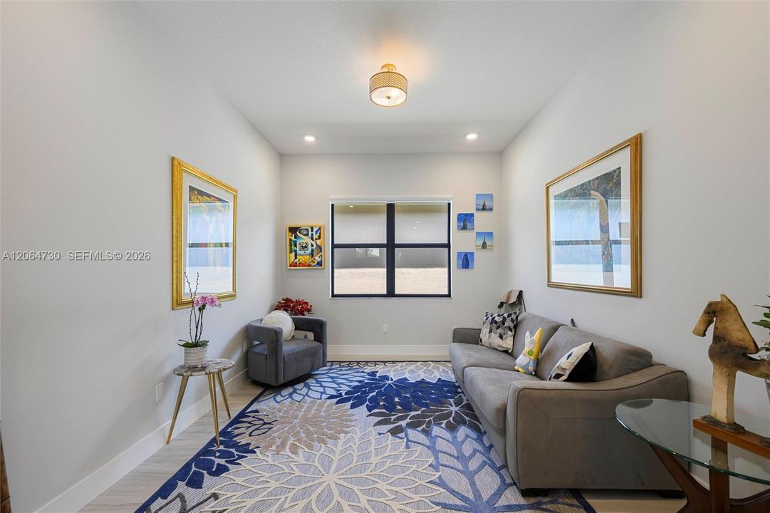 For Sale: $590,000 (3 beds, 2 baths, 1677 Square Feet)