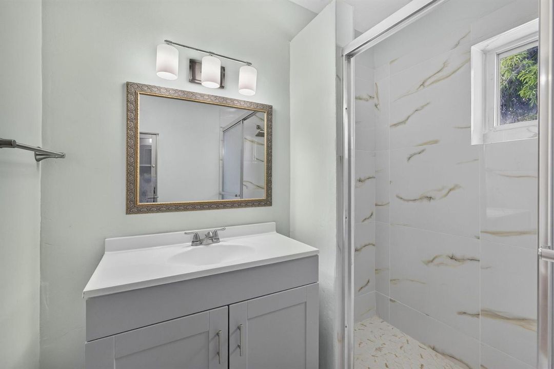 25-web-or-mls-5D1A0876