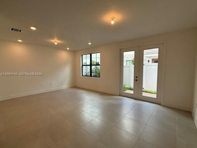 For Rent: $3,950 (4 beds, 3 baths, 0 Square Feet)