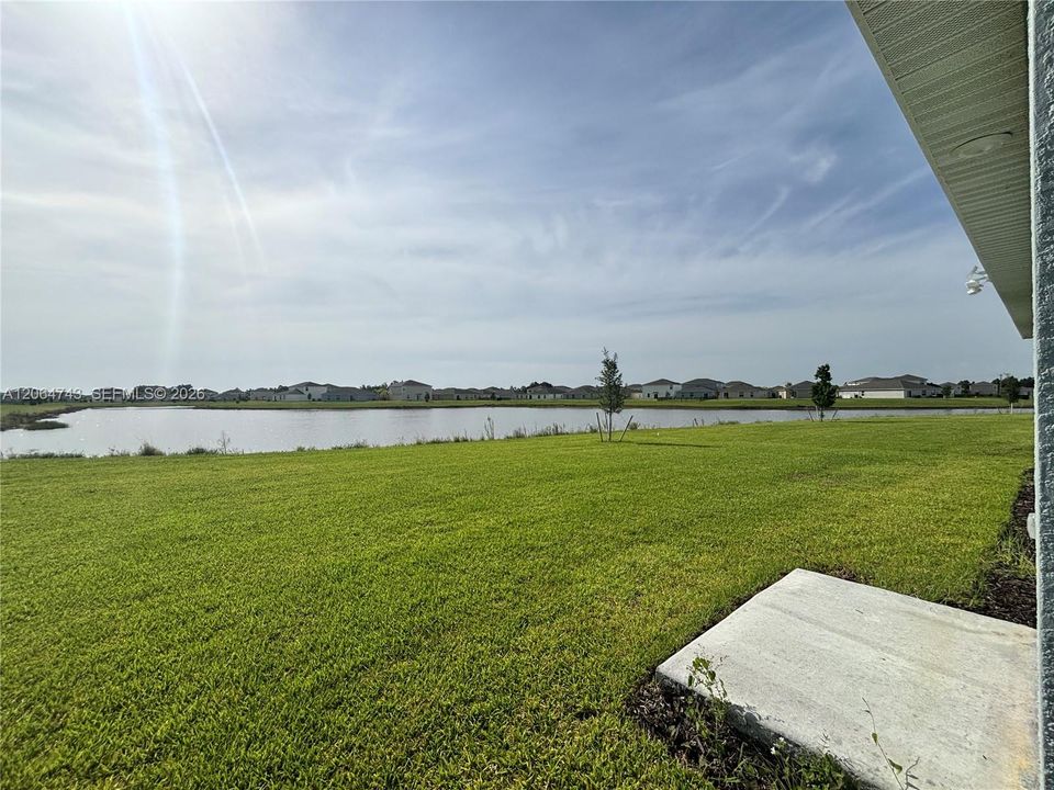 For Rent: $1,550 (2 beds, 1 baths, 1200 Square Feet)