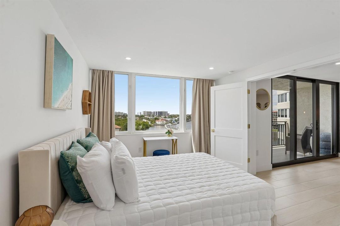 25-web-or-mls-S Ocean Blvd 704-S0108-025