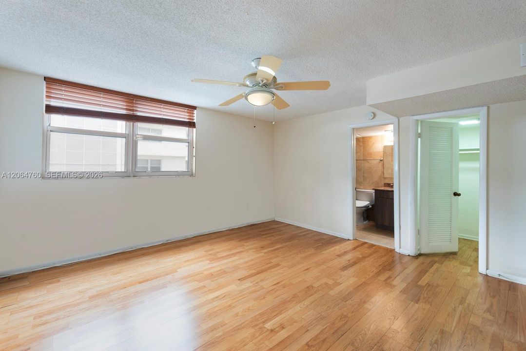 For Sale: $629,000 (2 beds, 2 baths, 1500 Square Feet)