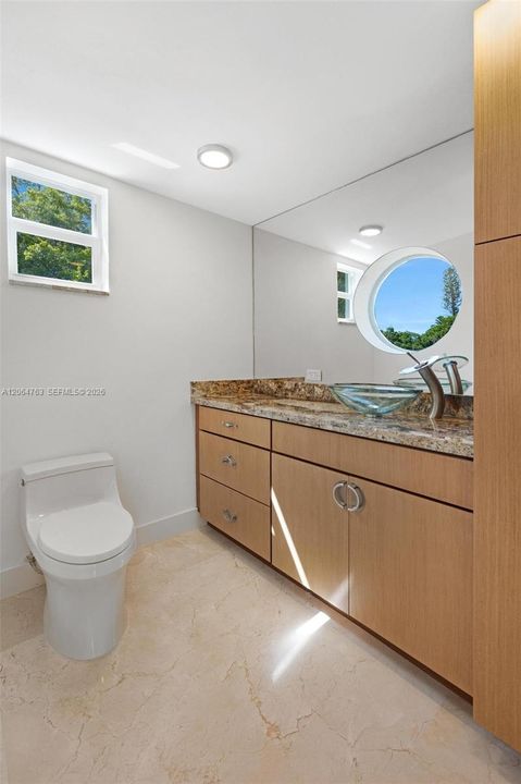 For Sale: $2,950,000 (4 beds, 4 baths, 3900 Square Feet)