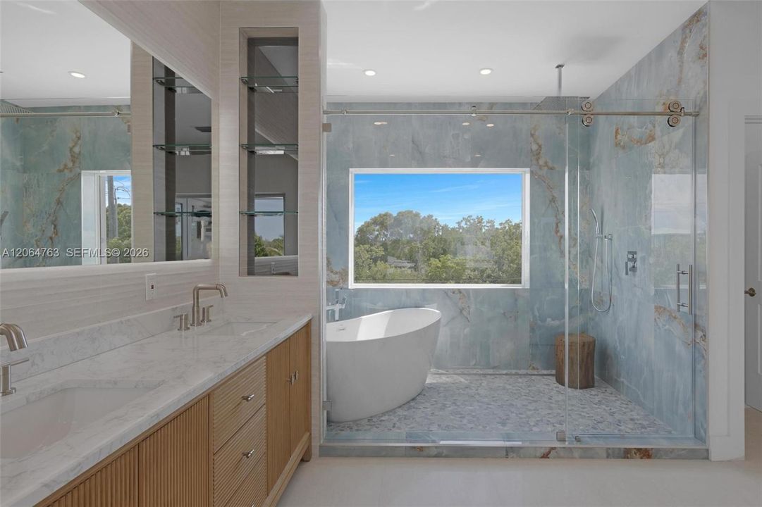 For Sale: $2,950,000 (4 beds, 4 baths, 3900 Square Feet)