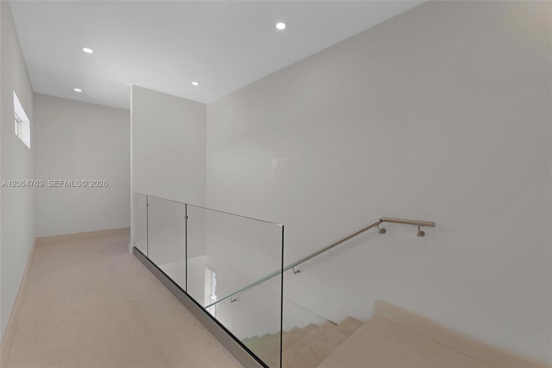 For Sale: $2,950,000 (4 beds, 4 baths, 3900 Square Feet)