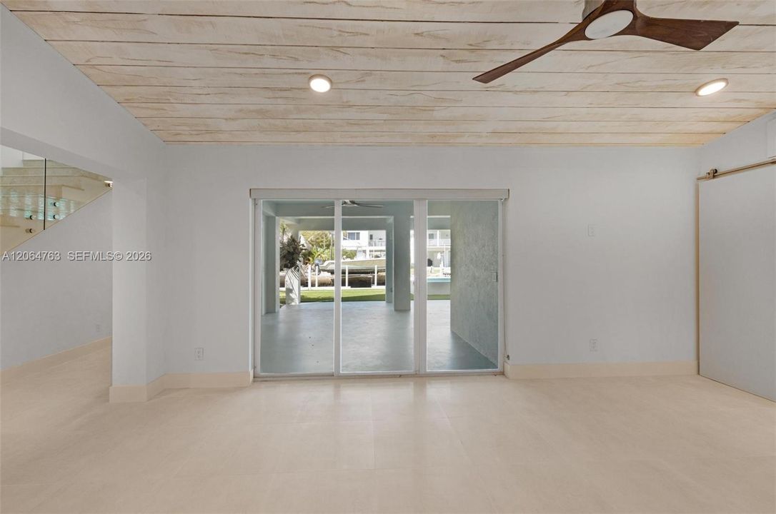 For Sale: $2,950,000 (4 beds, 4 baths, 3900 Square Feet)