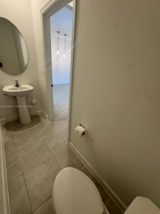 На продажу: $460,000 (3 спален, 2 ванн, 1612 Квадратных фут)