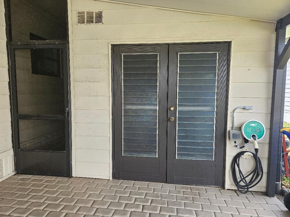 double door shed