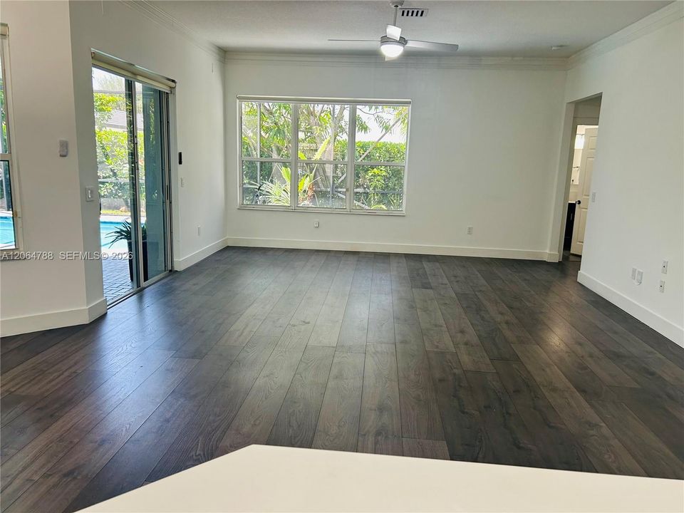 For Rent: $6,599 (4 beds, 3 baths, 2873 Square Feet)