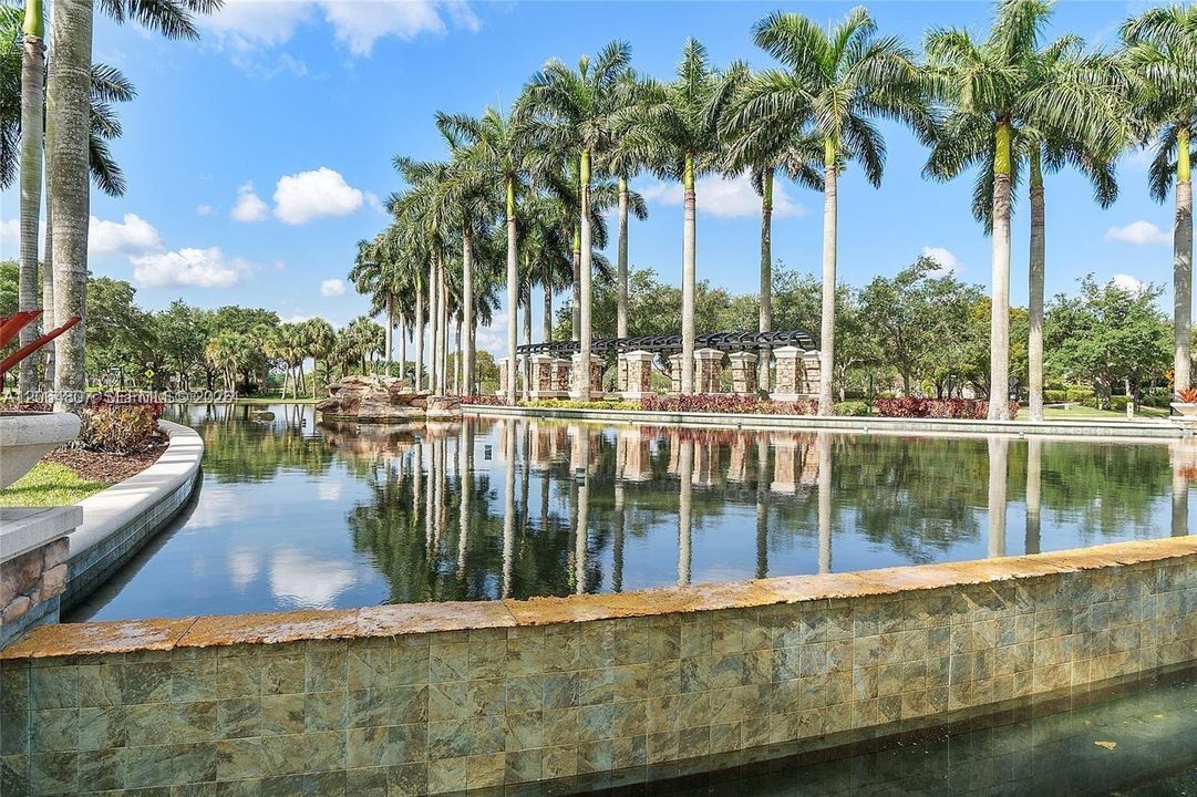 For Sale: $1,399,000 (6 beds, 4 baths, 3810 Square Feet)