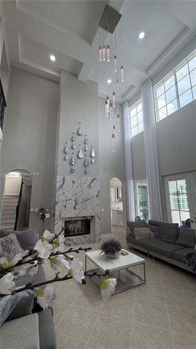 For Sale: $1,399,000 (6 beds, 4 baths, 3810 Square Feet)