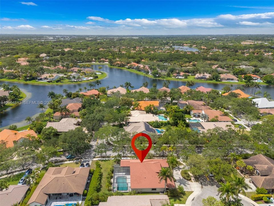 For Sale: $1,150,000 (5 beds, 3 baths, 2822 Square Feet)