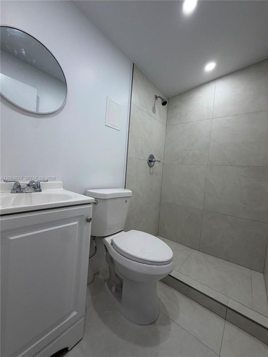 For Rent: $1,350 (0 beds, 1 baths, 0 Square Feet)