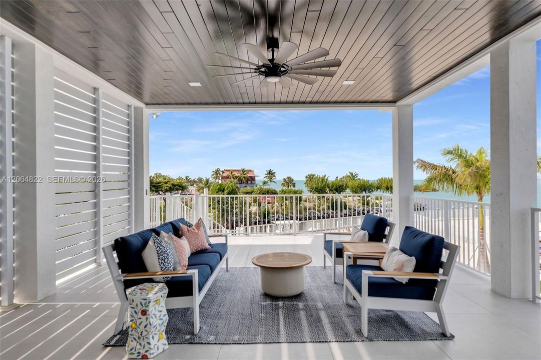 For Sale: $5,495,000 (5 beds, 5 baths, 3219 Square Feet)