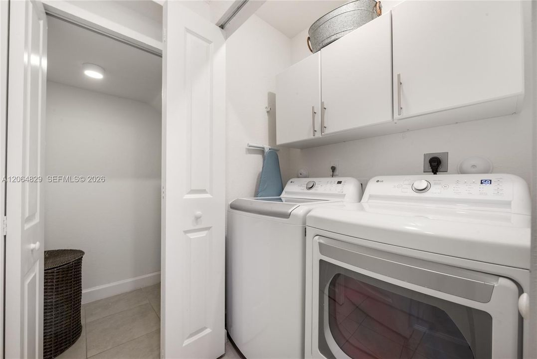 For Rent: $3,400 (4 beds, 2 baths, 1820 Square Feet)