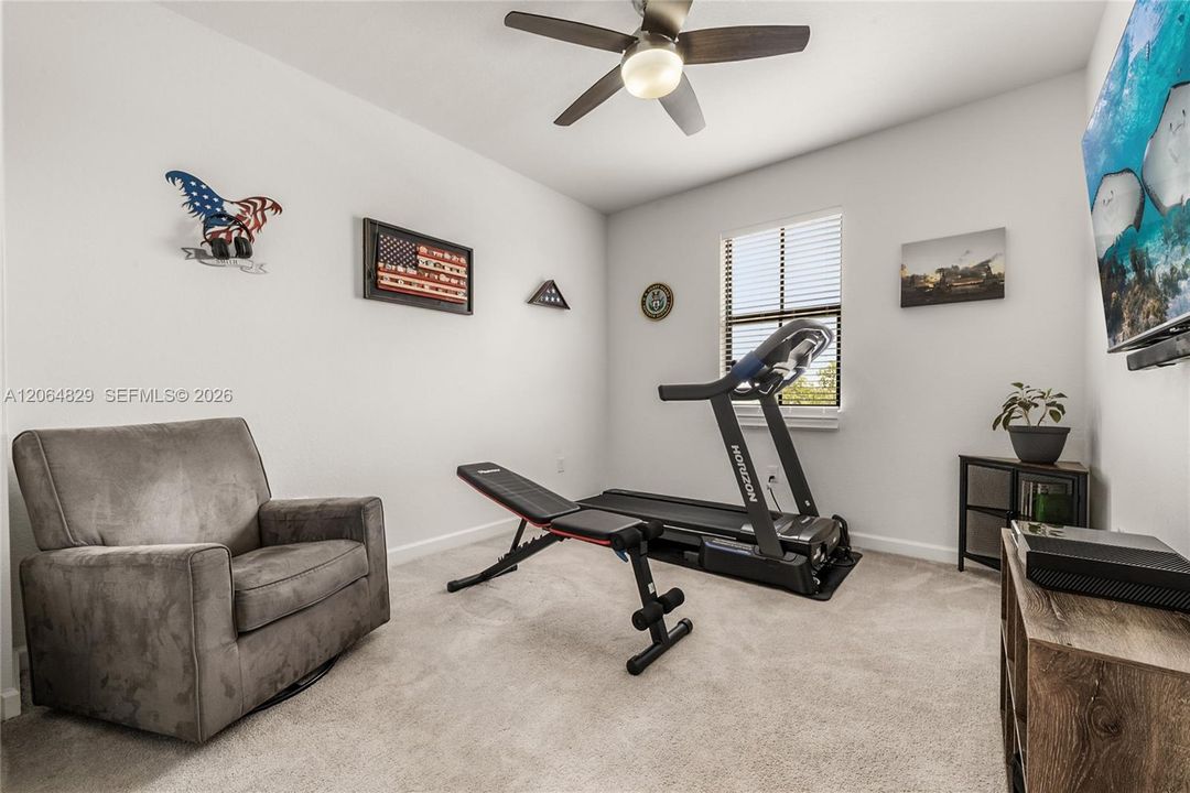 For Rent: $3,400 (4 beds, 2 baths, 1820 Square Feet)