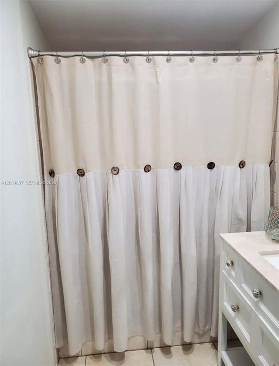 В аренду: $2,800 (2 спален, 2 ванн, 840 Квадратных фут)