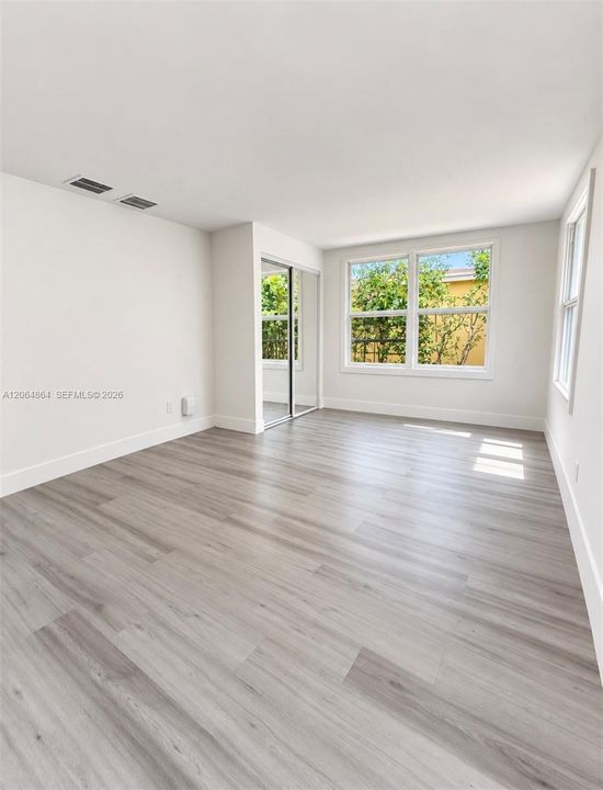 For Sale: $485,000 (4 beds, 2 baths, 1692 Square Feet)
