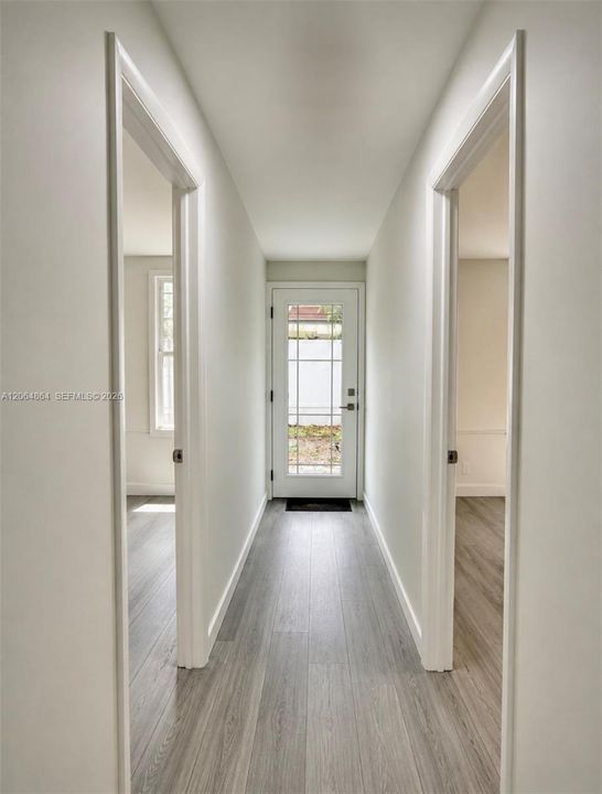 For Sale: $485,000 (4 beds, 2 baths, 1692 Square Feet)