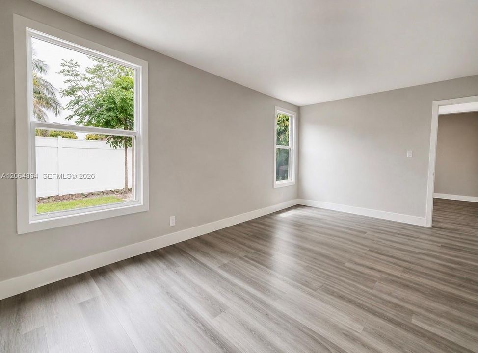 For Sale: $485,000 (4 beds, 2 baths, 1692 Square Feet)