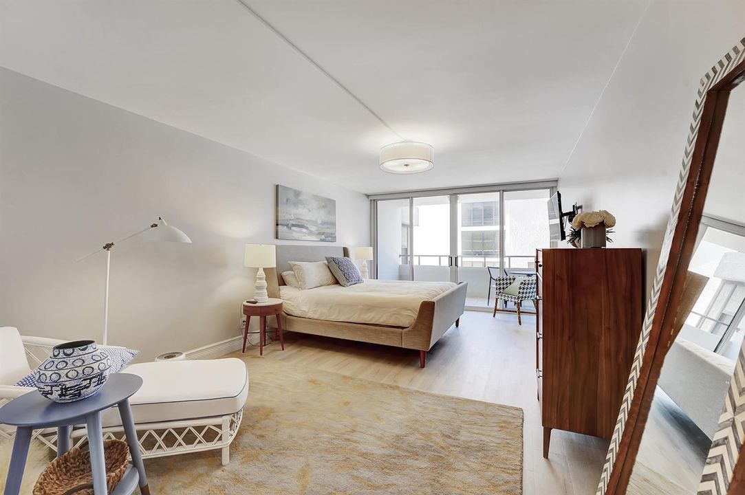 2175 S Ocean