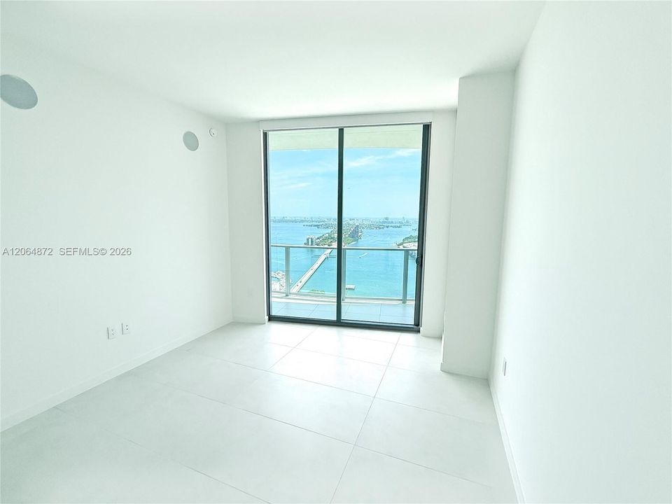 For Sale: $2,195,000 (2 beds, 3 baths, 1819 Square Feet)