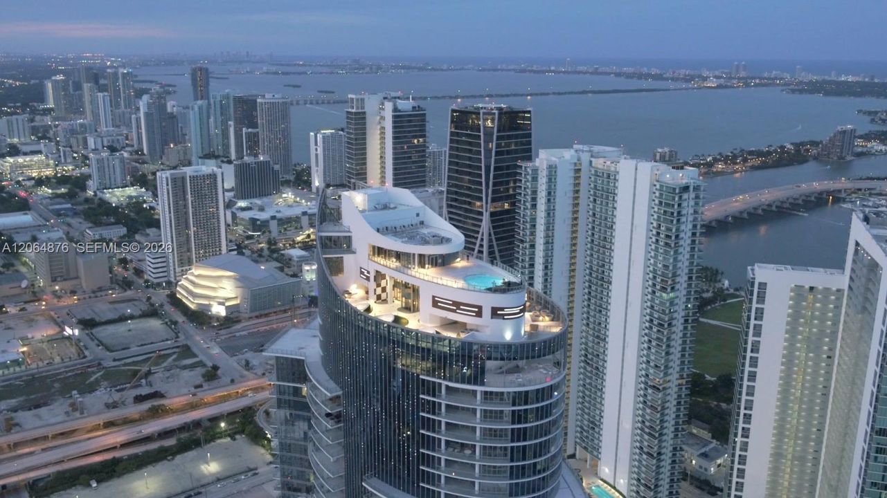 En Venta: $780,000 (1 camas, 2 baños, 1173 Pies cuadrados)