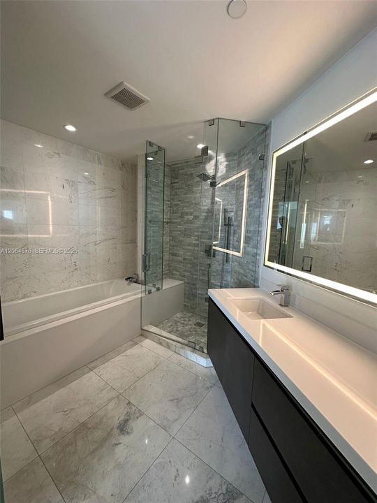 En Venta: $780,000 (1 camas, 2 baños, 1173 Pies cuadrados)