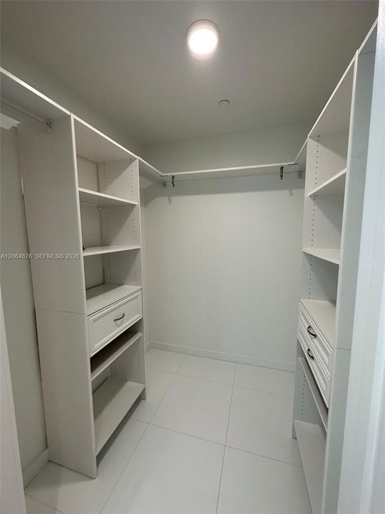 En Venta: $780,000 (1 camas, 2 baños, 1173 Pies cuadrados)