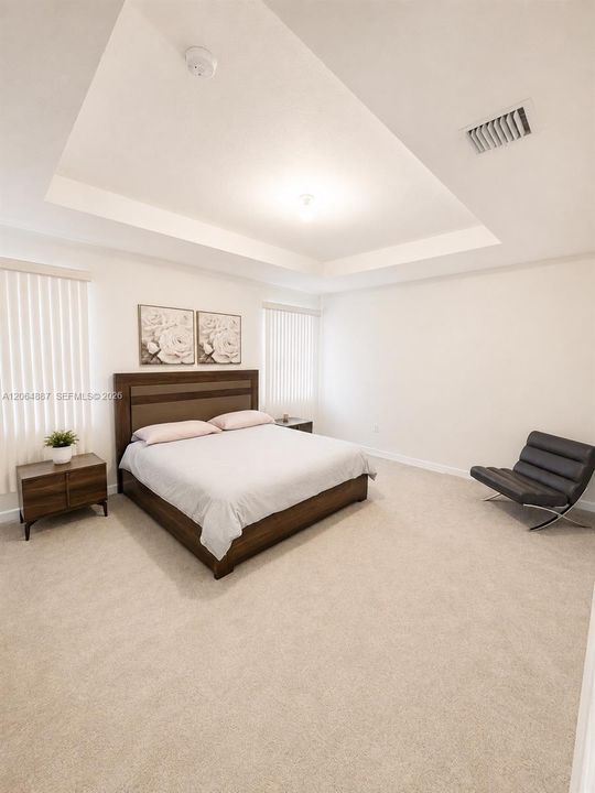 En Renta: $5,900 (5 camas, 4 baños, 2909 Pies cuadrados)