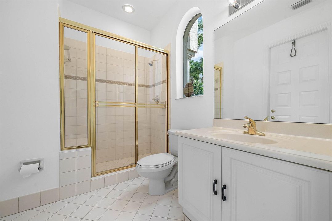 011-6543Northwest127thTerrace-Parkland-F