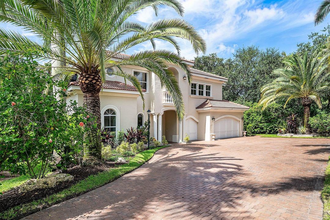 002-6543Northwest127thTerrace-Parkland-F