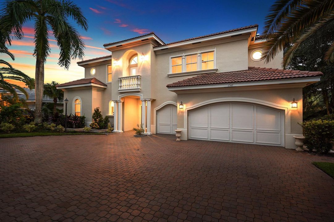082-6543Northwest127thTerrace-Parkland-F