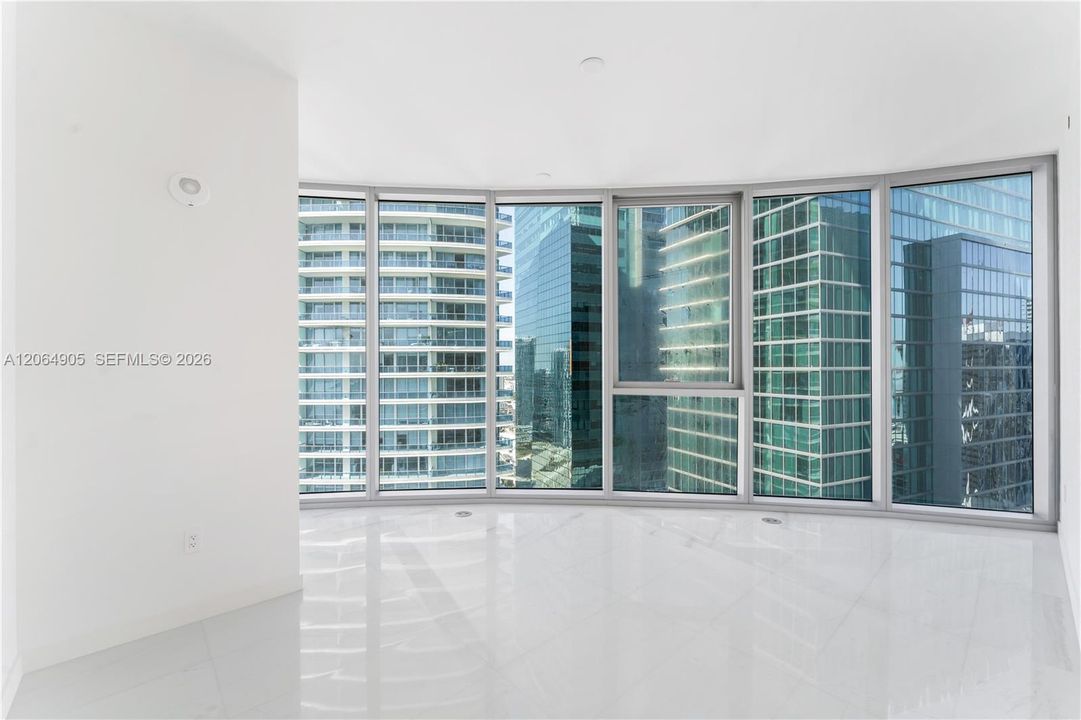 For Sale: $3,500,000 (3 beds, 3 baths, 2328 Square Feet)